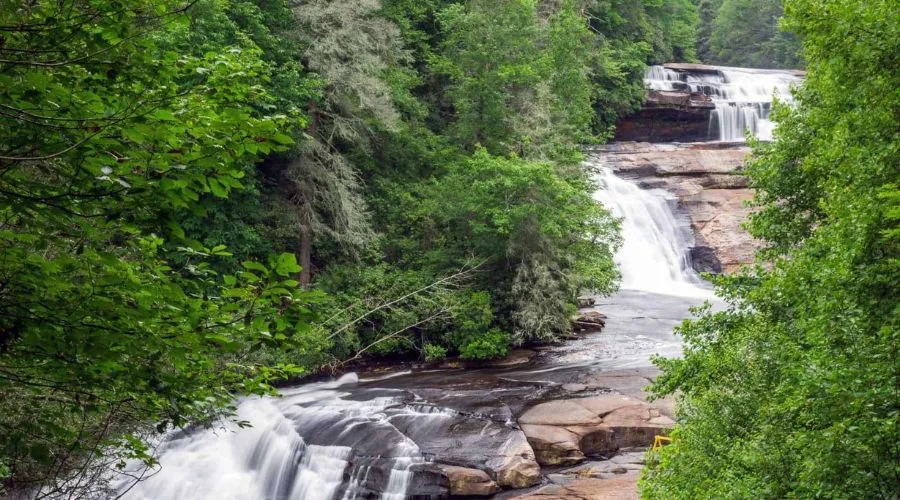 10 Top Best Waterfalls in North Carolina 2024